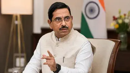 Pralhad Joshi-র হাতে Education Ministry-র দায়িত্ব, প্রথমেই বড় চ্যালেঞ্জ NEET বিতর্ক
