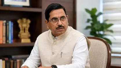 জানুন Prahlad Joshi Education History, কোথা থেকে পড়াশোনা করেছেন নতুন Education Minister
